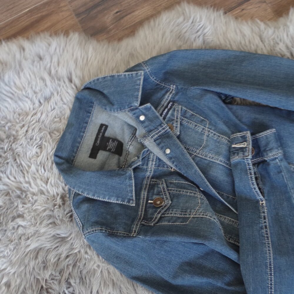 Women's Calvin Klien Jean Jacket - Picture 3 of 5
